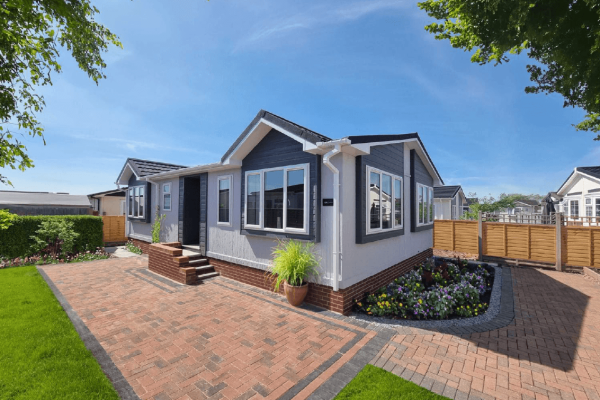 51_LodgeP